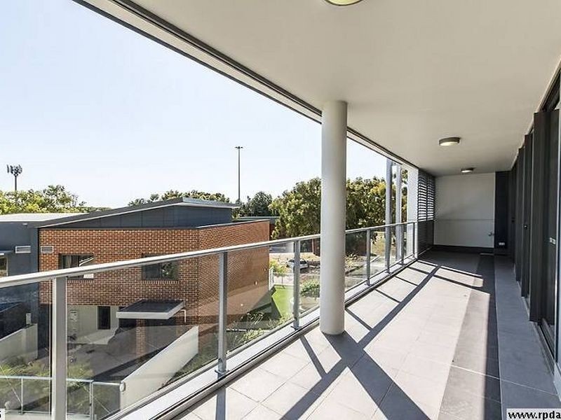 51/8 Hordern Street, Victoria Park WA 6100