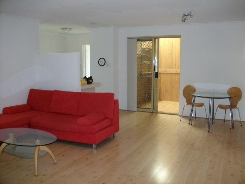 3/72 Leonard Street, Victoria Park WA 6100