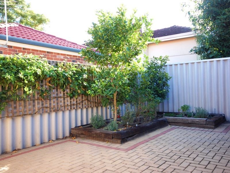 A/70 Jupiter Street, Carlisle WA 6101