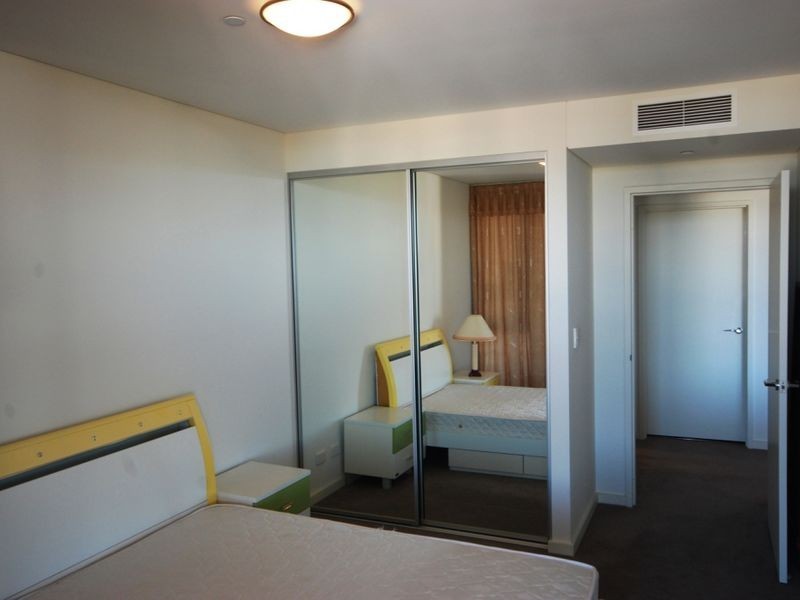 601/2 Oldfield Street, Burswood WA 6100