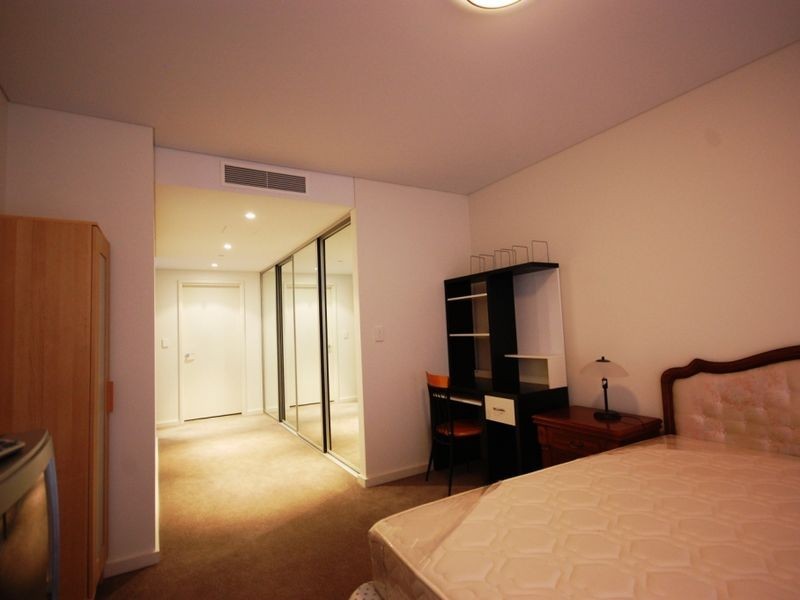 601/2 Oldfield Street, Burswood WA 6100