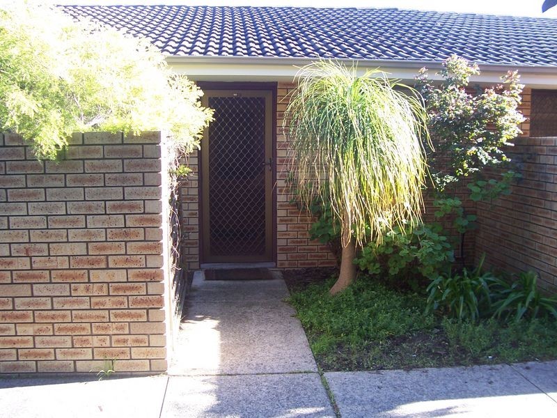 4/129 Hubert Street, East Victoria Park WA 6101