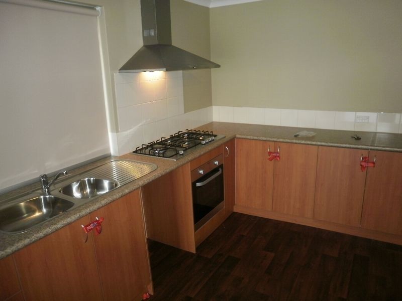 52 Aroona Way, Maddington WA 6109