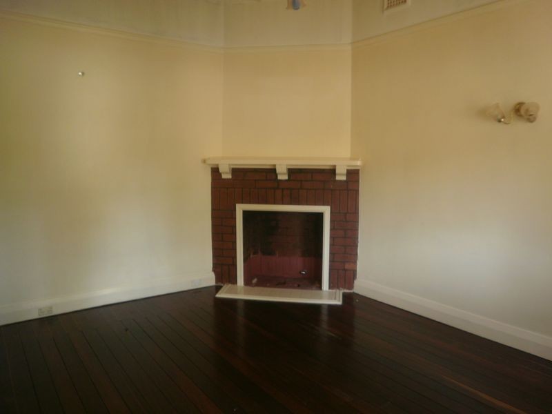 74 McMillan Street, Victoria Park WA 6100