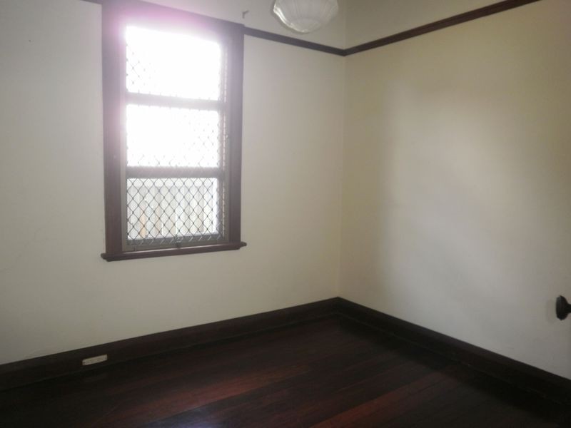 74 McMillan Street, Victoria Park WA 6100