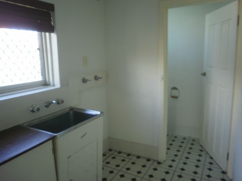 74 McMillan Street, Victoria Park WA 6100