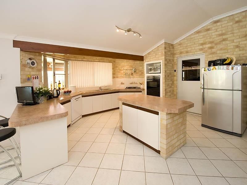 123 Dumbarton Street, Canning Vale WA 6155