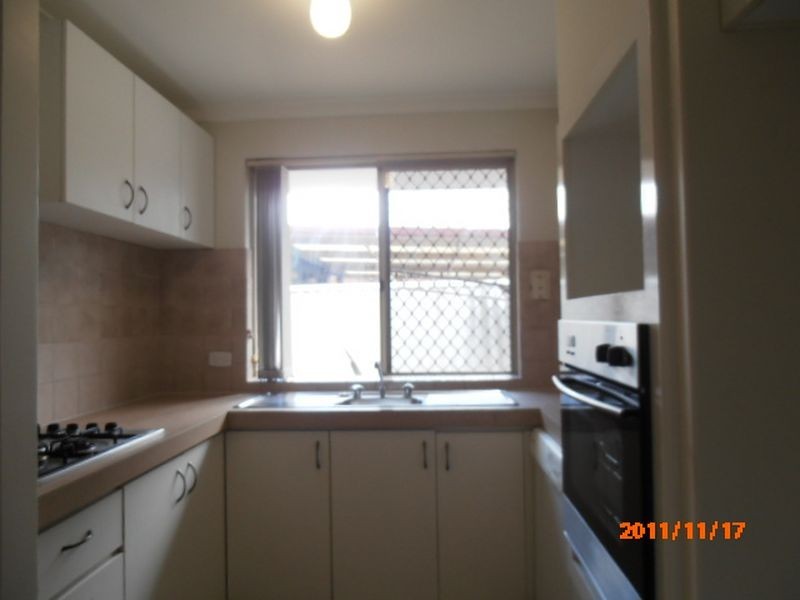 2/8 Cargill Street, Victoria Park WA 6100