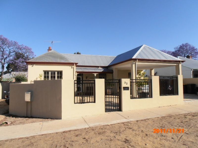 32 Tuam Street, Victoria Park WA 6100