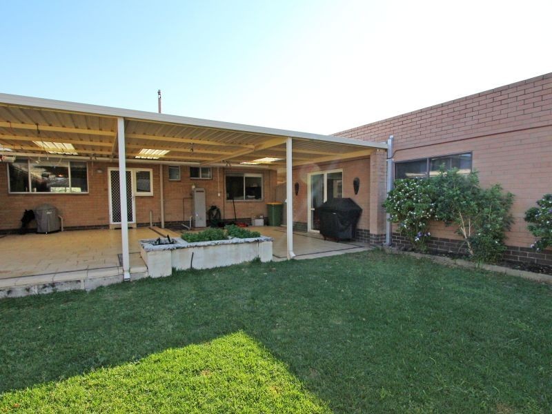 A/82 Bungaree Road, Wilson WA 6107