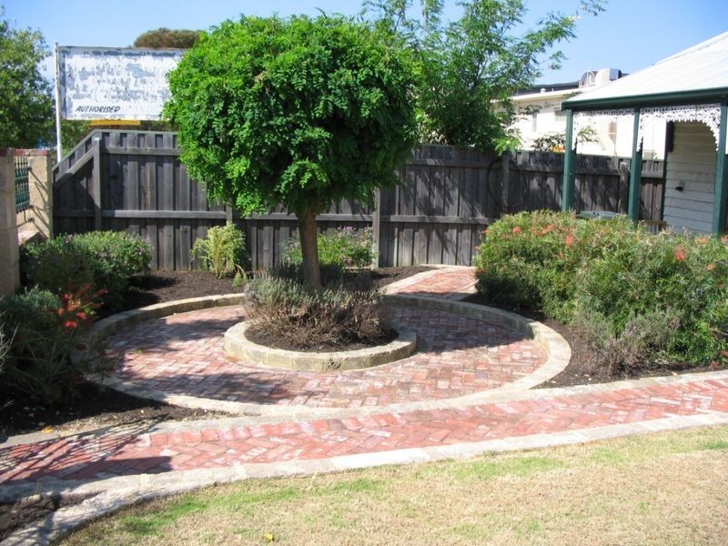 10 Canterbury Terrace, East Victoria Park WA 6101