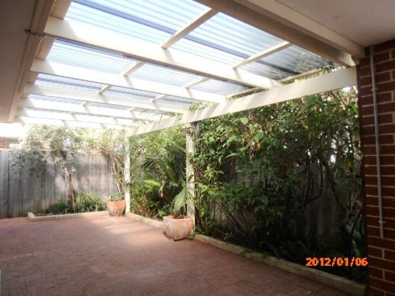 1/10 Norman Street, St James WA 6102