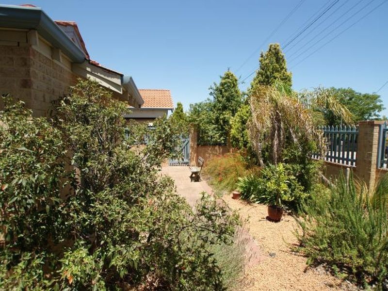 7/6 Wyong Road, Bentley WA 6102