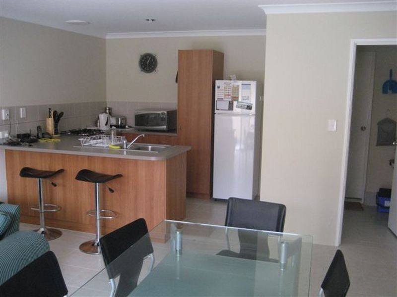 6/1 Clarke Street, Cannington WA 6107