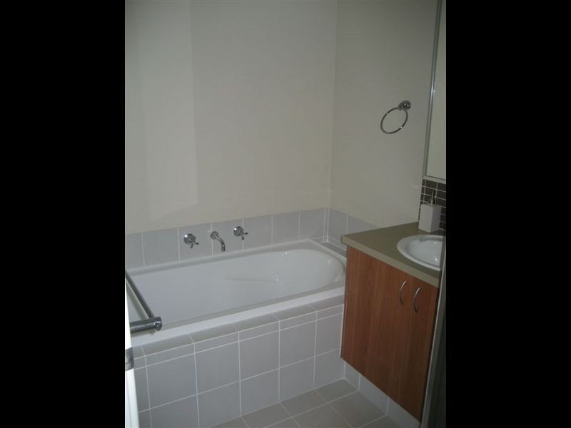 6/1 Clarke Street, Cannington WA 6107