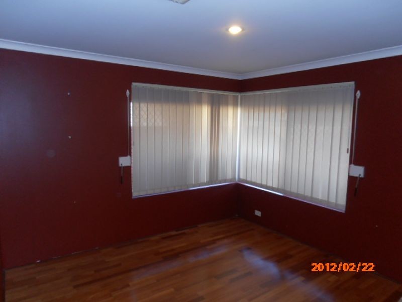 1/11 Duke Street, Bentley WA 6102