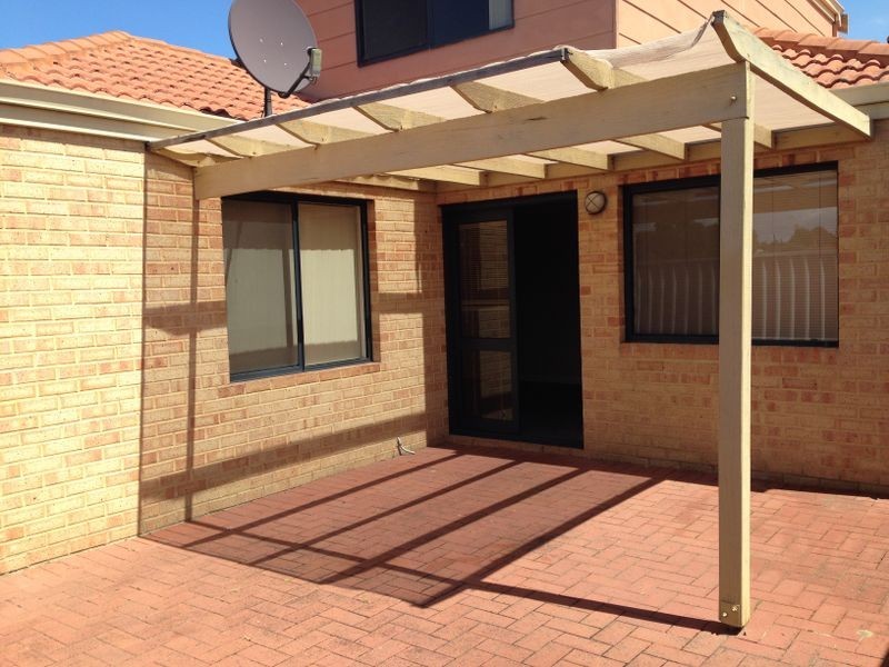 8/18-20 The Crescent, Redcliffe WA 6104