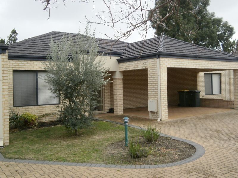 7/9E Doust Street, Cannington WA 6107