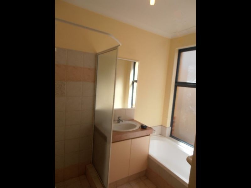 8/24 Farnham Street, Bentley WA 6102