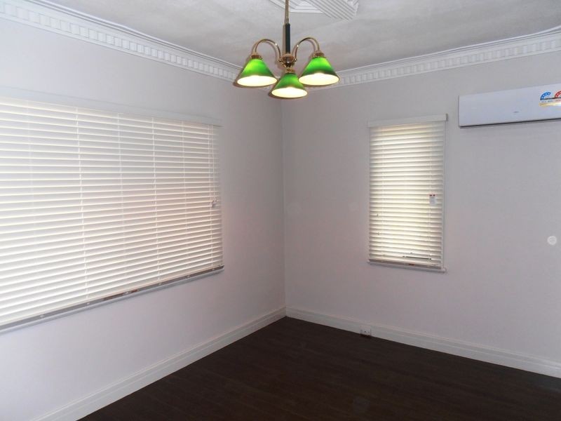 76 Bungaree Road, Wilson WA 6107