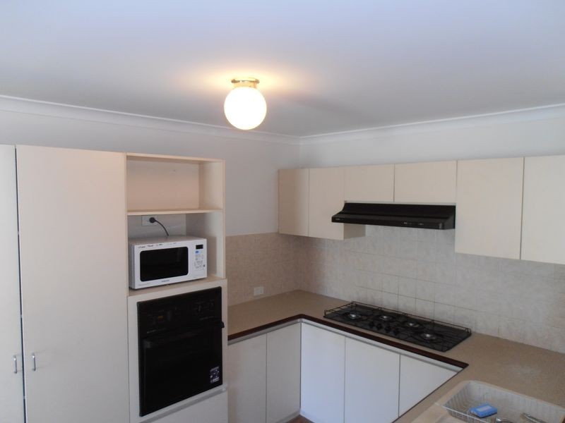 4 Galaxy Way, Carlisle WA 6101