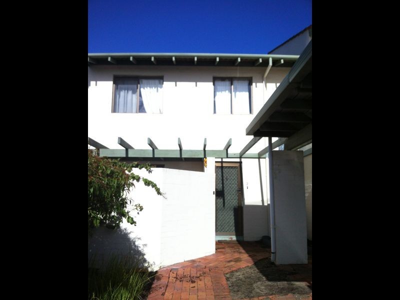 2/151 Douglas Avenue, Kensington WA 6151
