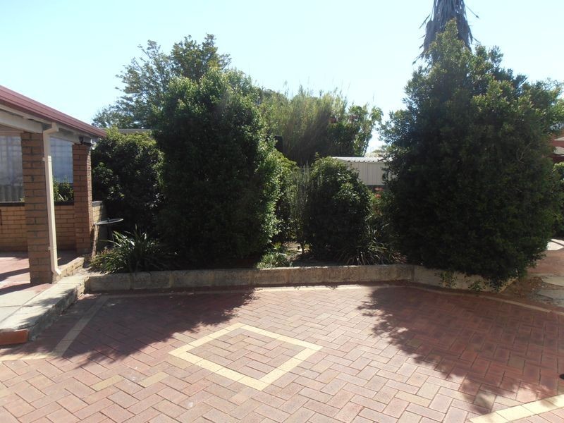 178 Scott Street, Cloverdale WA 6105