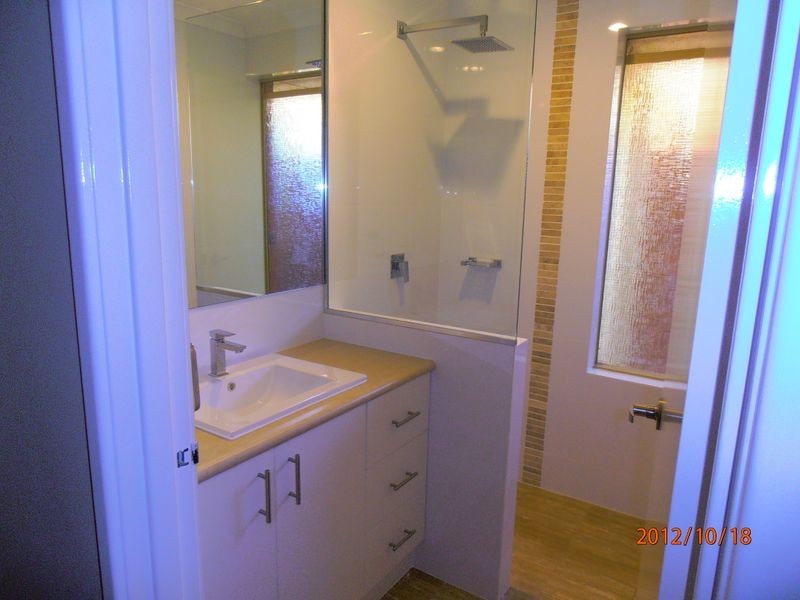 2/138 Carnarvon Street, East Victoria Park WA 6101