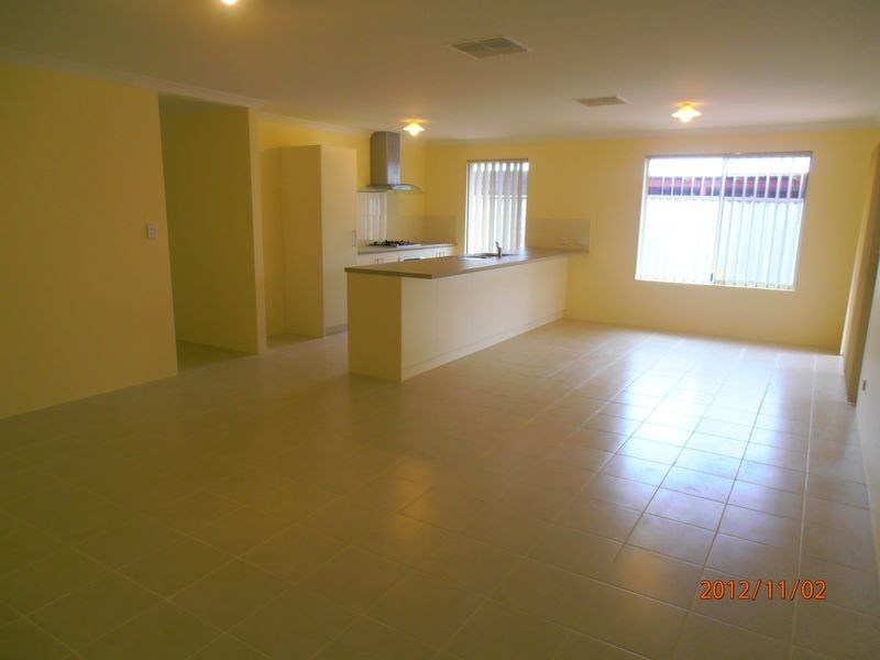 B/37 Coolgardie Street, St James WA 6102