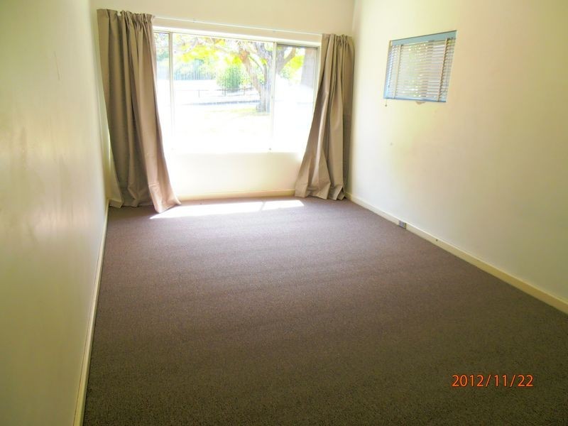 5 Cody Street, Wilson WA 6107