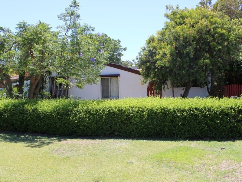 10 Denham Street, Spearwood WA 6163