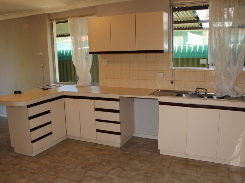 10 Denham Street, Spearwood WA 6163