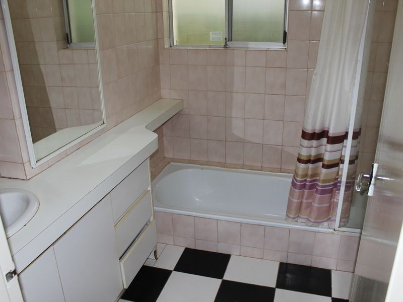 10 Denham Street, Spearwood WA 6163