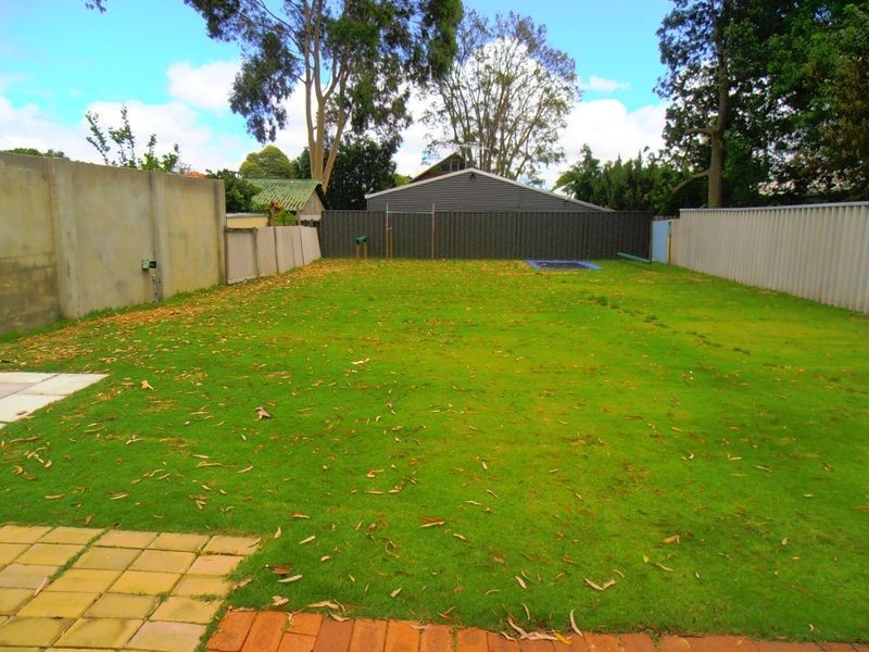 51 Rathay Street, Victoria Park WA 6100