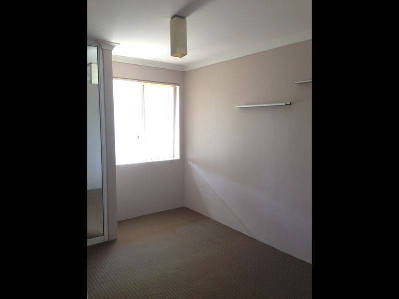 34 Belvoir Place, Ballajura WA 6066