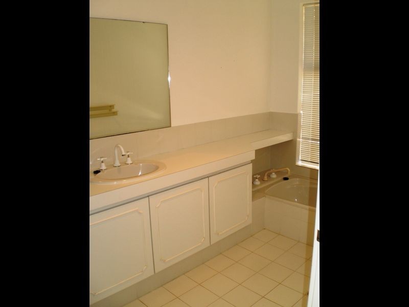 4A Strickland road, Ardross WA 6153