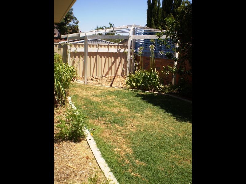 4A Strickland road, Ardross WA 6153