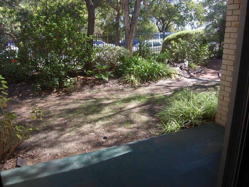 4/72 King George Street, Victoria Park WA 6100