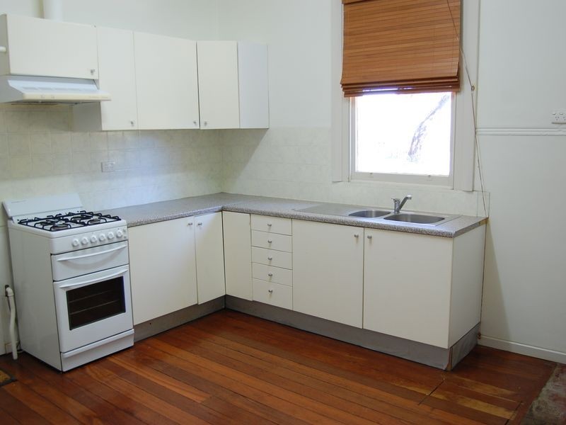 70 McMillan Street, Victoria Park WA 6100