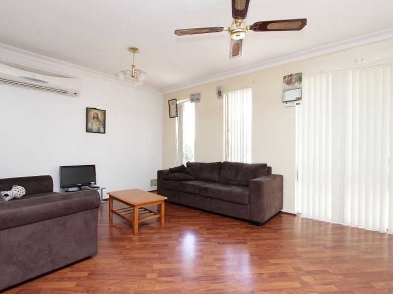 10 Brookdale Drive, Armadale WA 6112