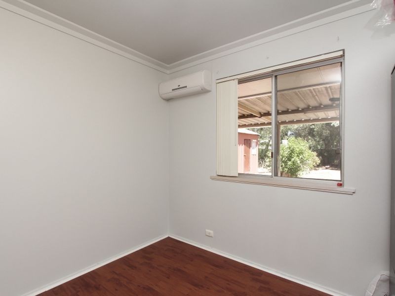 10 Brookdale Drive, Armadale WA 6112