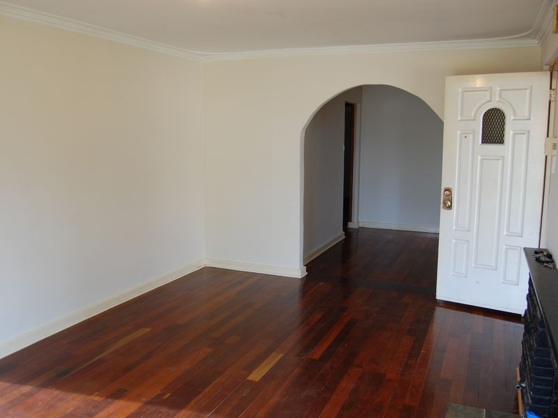 15 Treave Street, Cloverdale WA 6105