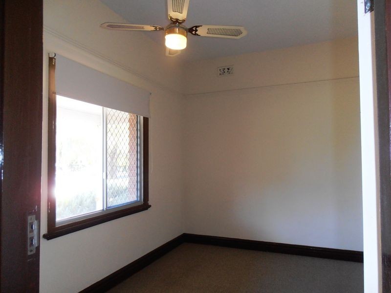 33 Hubert Street, East Victoria Park WA 6101