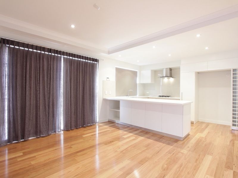 2/48 Leonard Street, Victoria Park WA 6100
