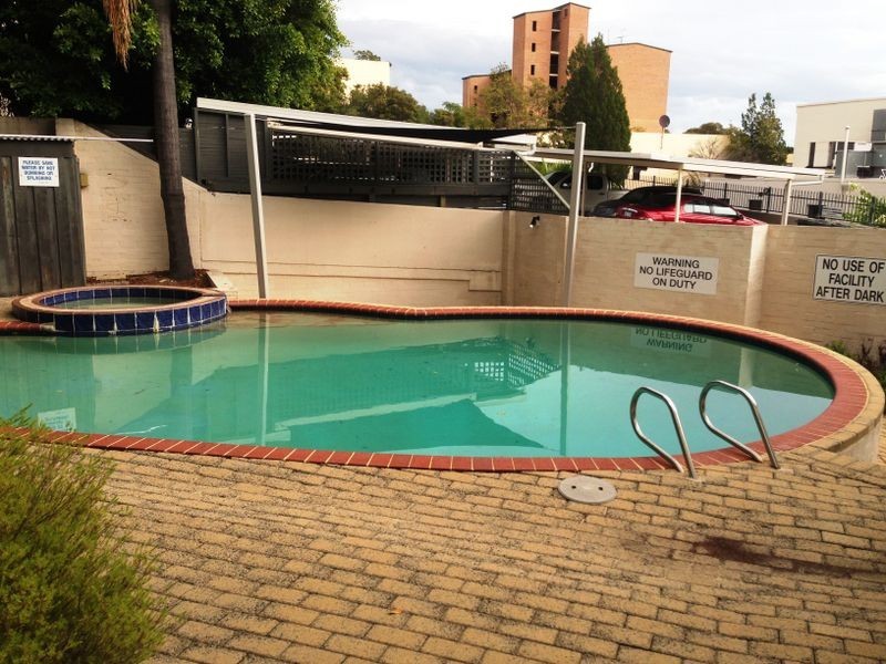 W27/107 Washington Street, Victoria Park WA 6100