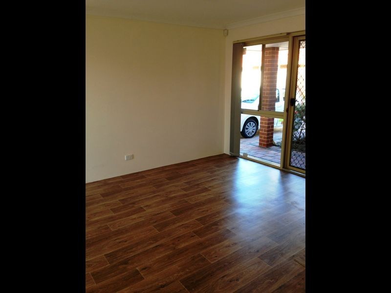 2/8 John Street, Midland WA 6056