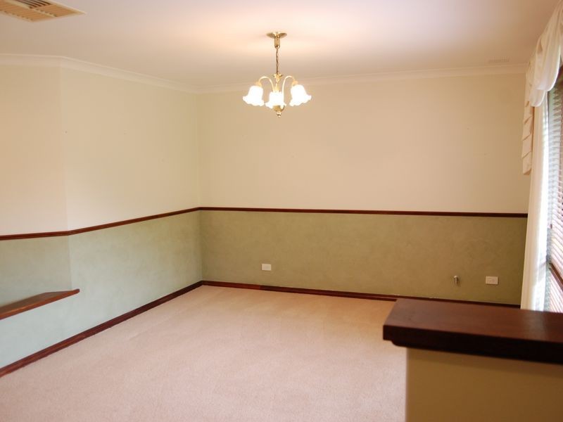 22 Larkspur Place, Thornlie WA 6108