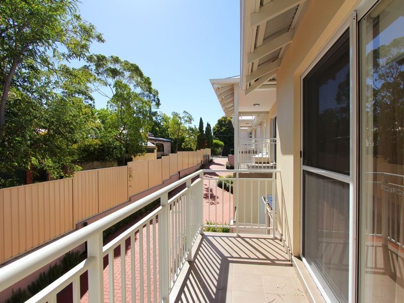 4/48 Leonard Street, Victoria Park WA 6100