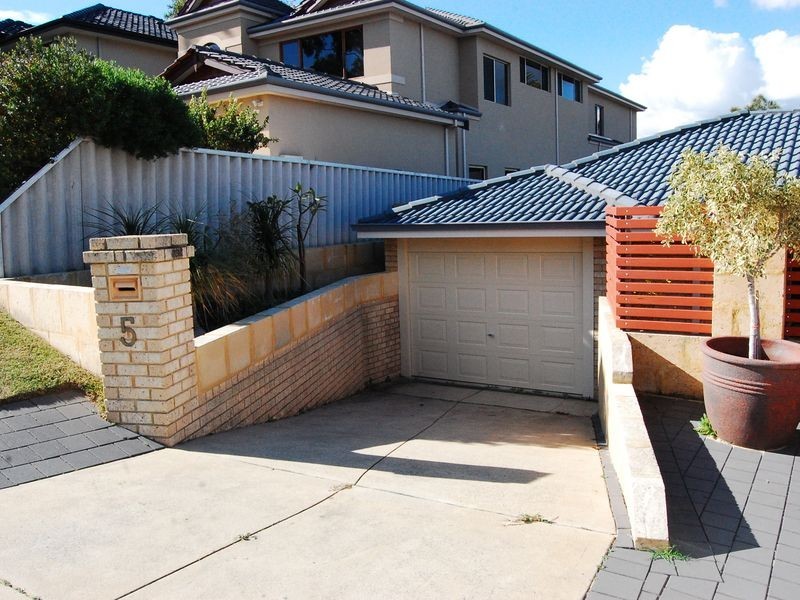 5 Parkside Avenue, Mount Pleasant WA 6153