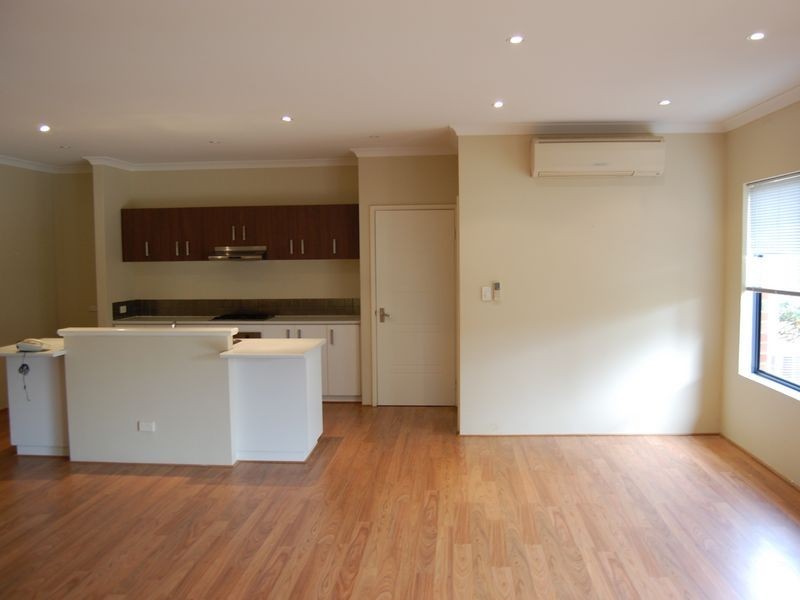 33A Wyndham Street, St James WA 6102